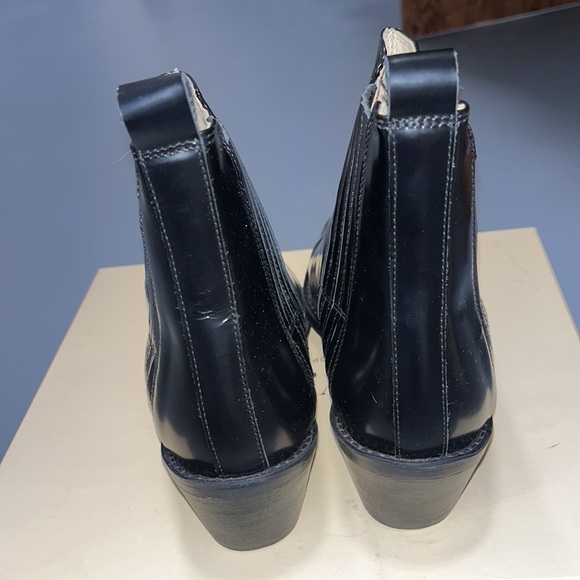 BNIB I’ve Copenhagen “Chicago” bootie. - Picture 2 of 5